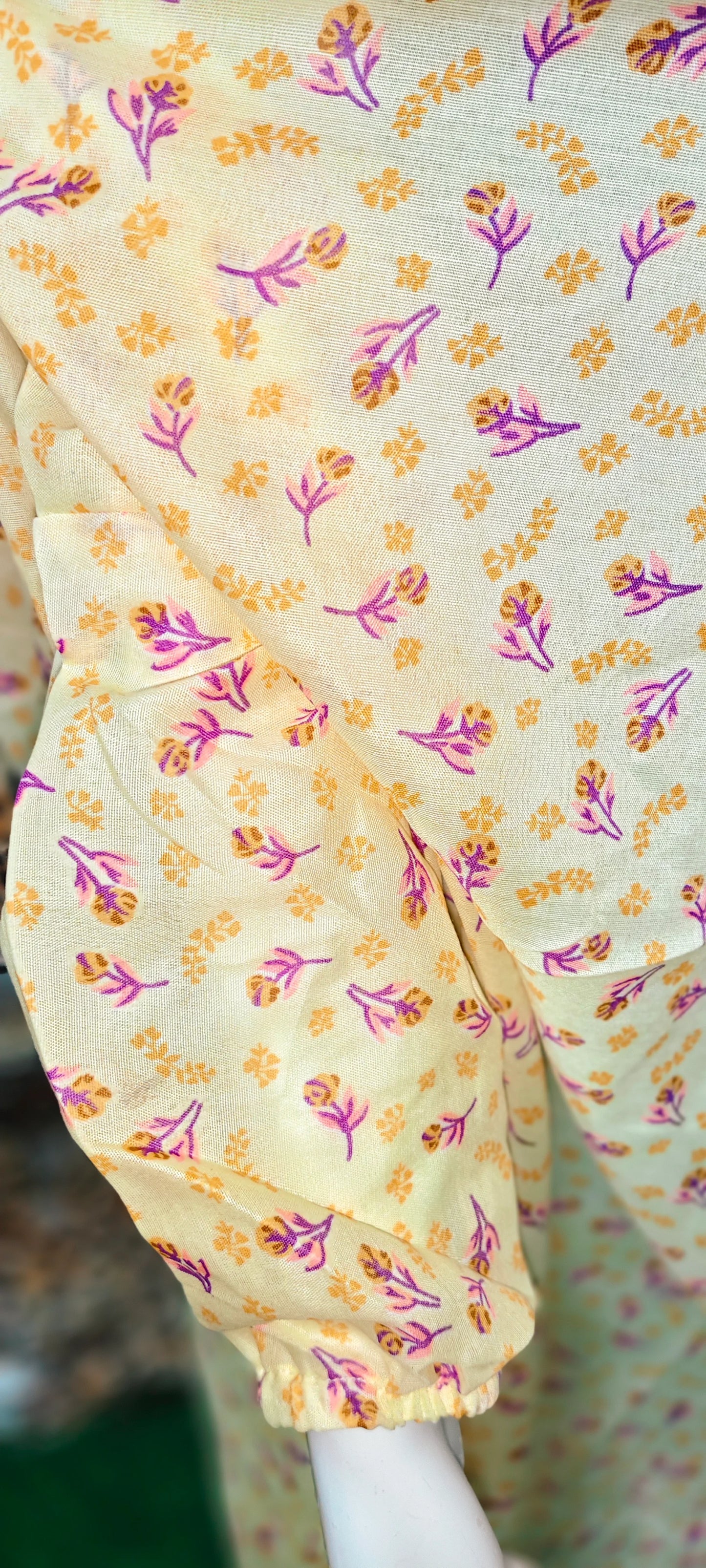 FLORAL BEIGE NAMAZ CHADAR