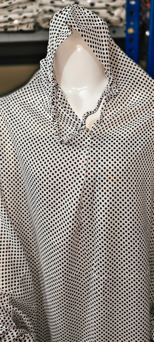 WHITE POLKA NAMAZ CHADAR