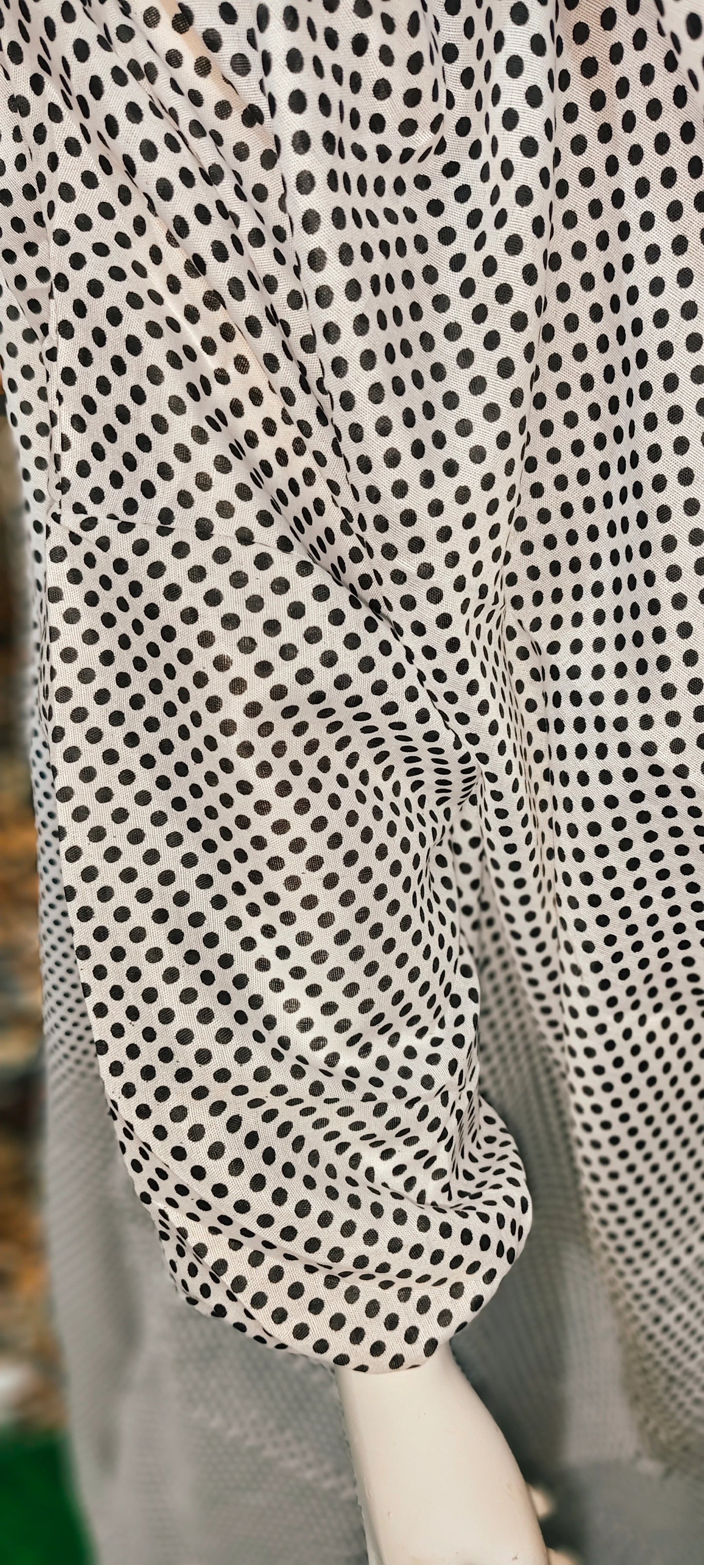 WHITE POLKA NAMAZ CHADAR